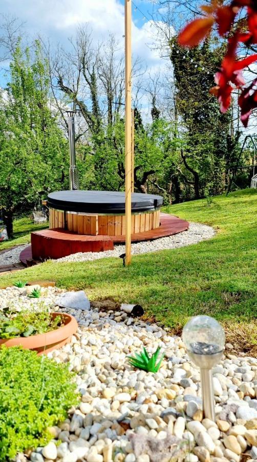 Kuca Za Odmor Malia Sa Spa Hot Tub Jacuzzijem - Nice And Cozy - Free Tickets To All City Attractions Ðurđevac 외부 사진
